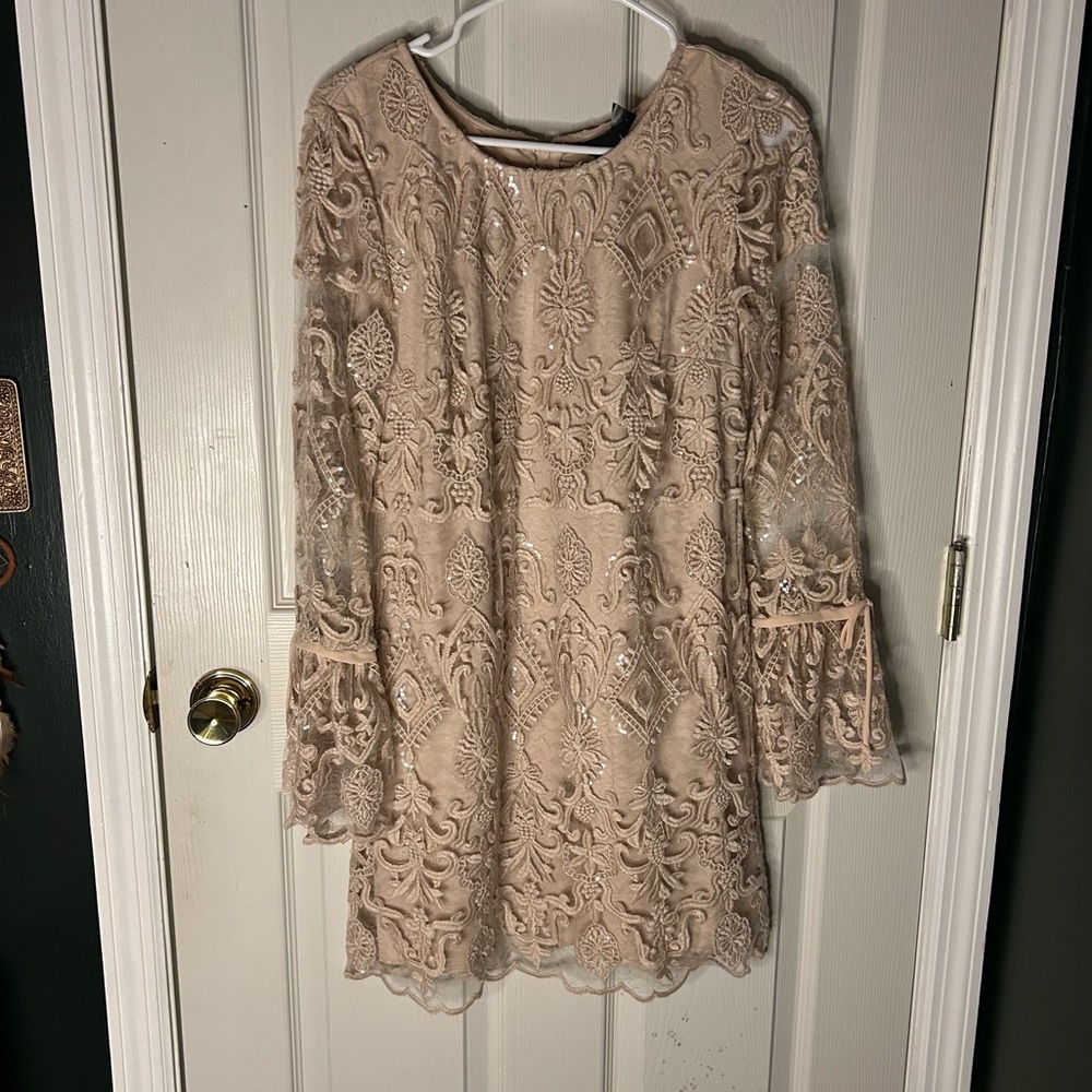 Nude flare sleeved dress
